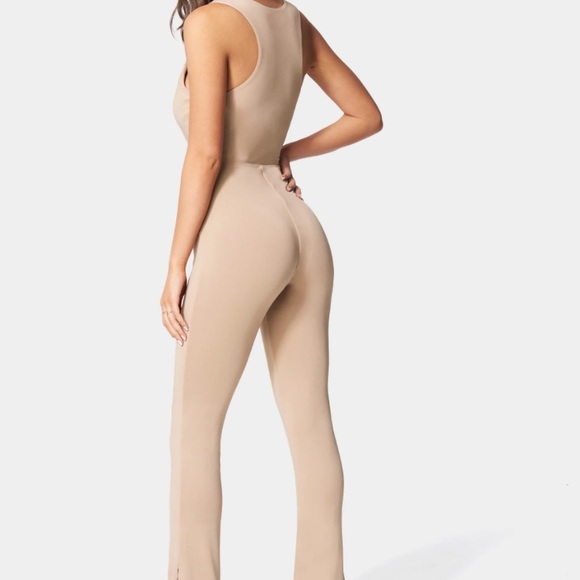 Bebe Lace up jumpsuit size small - Picture 5 of 8